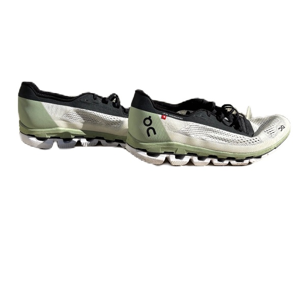 On Cloudboom Running shoes green black white 11.5 main image 12
